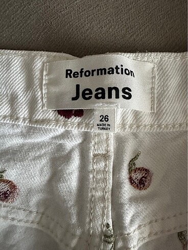 26 Beden reformation jeans