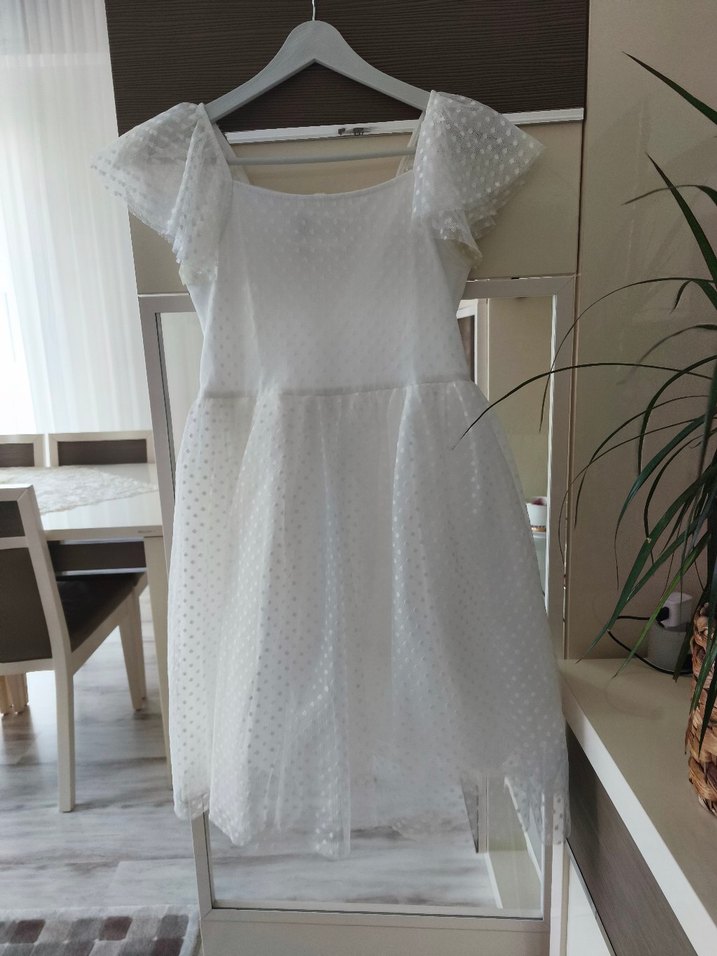 Beyaz Dantel Detaylı Kız Çocuk Elbise - Görsel 2