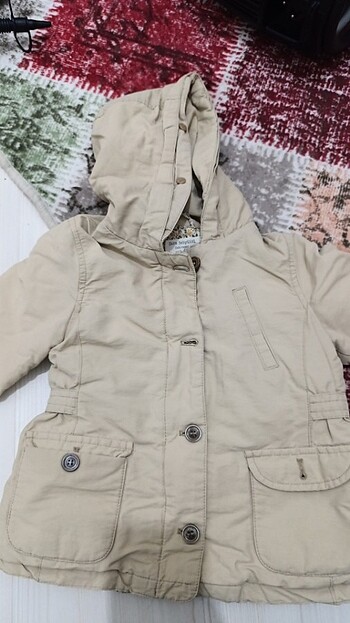 Zara Mont