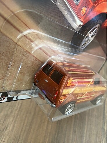  Beden Renk Hot Wheels Premium Ford Transit Supervan - 109