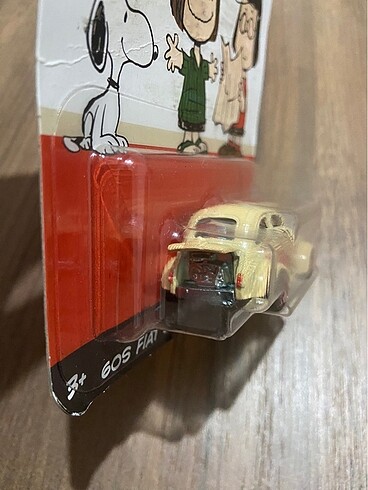 Beden Renk Hot Wheels Peanuts 60S Fiat 500D Modificado