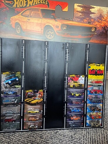 Beden Renk Hot Wheels stand özel yapım