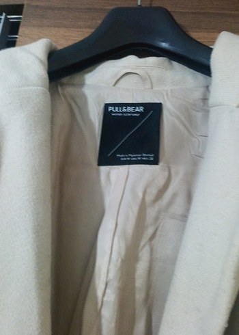 Pull and Bear Bej Kadın Midi Boy Düğmeli Kaban