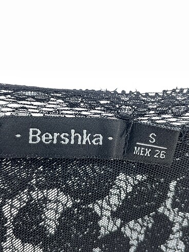 s Beden siyah Renk Bershka Bluz %70 İndirimli.