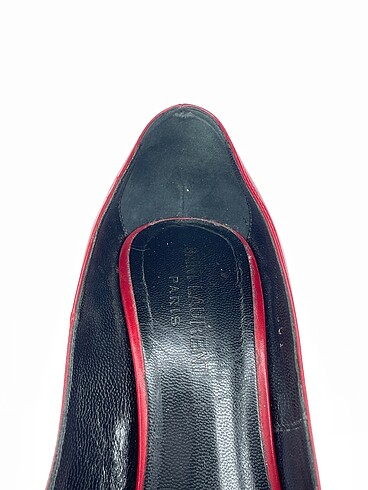 36,5 Beden kırmızı Renk Yves Saint Laurent Stiletto %70 İndirimli.