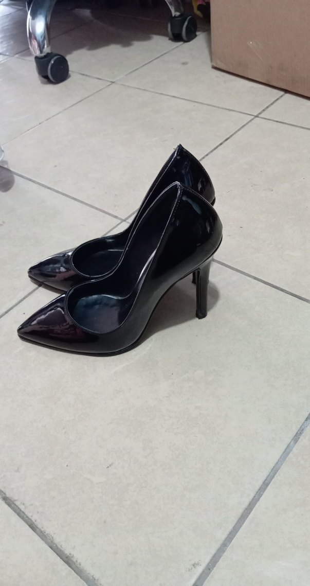 Parlak Siyah Stiletto Topuklu Kadın Ayakkabı - Görsel 2