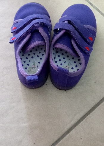 Kız Çocuk Mor Cırt Cırtlı Sneakers bir kaç defa giyildi - Görsel 3