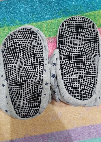 23 Beden Düğmeli Gri Kız Bebek Botları