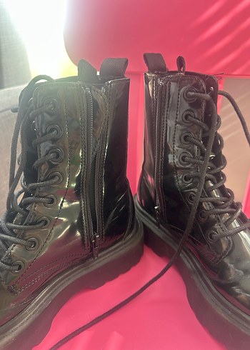 32 Beden siyah Renk #siyahbot #zara