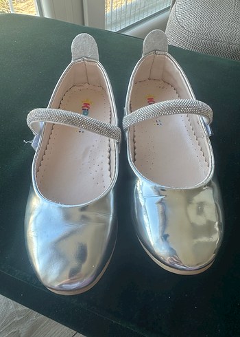 Kız Çocuk Parlak Altın Tokalı Babet - Görsel 2