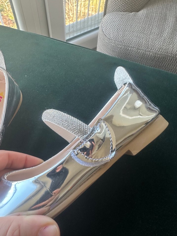 Kız Çocuk Parlak Altın Tokalı Babet - Görsel 3