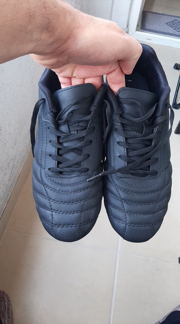 Siyah Erkek Futbol Ayakkabısı 42 no jamp krampon - Görsel 2