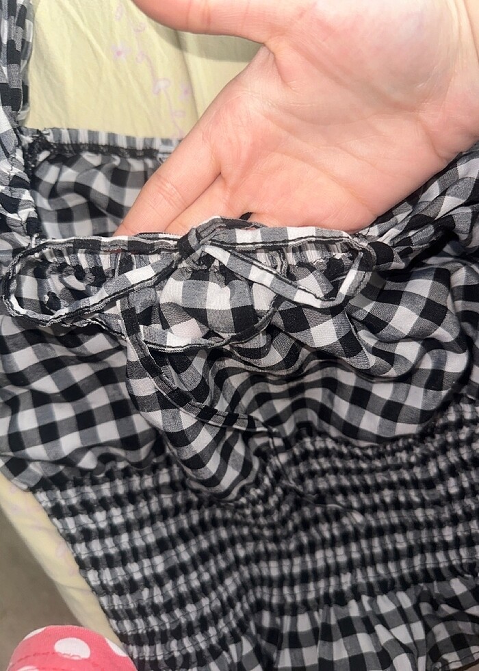 Pötikare desenli Önden bağlama detaylı bluz - Görsel 3