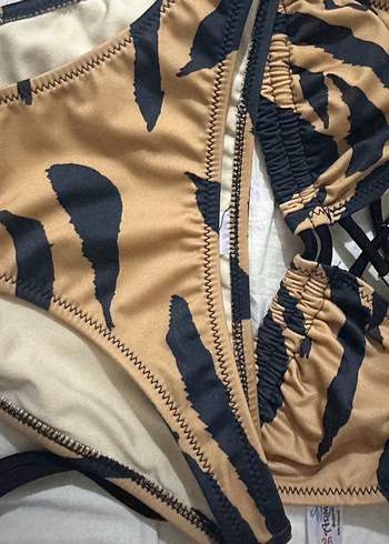 ETİKETLİ ÜRÜN KORUMA BANTLI BİKİNİ - Görsel 3