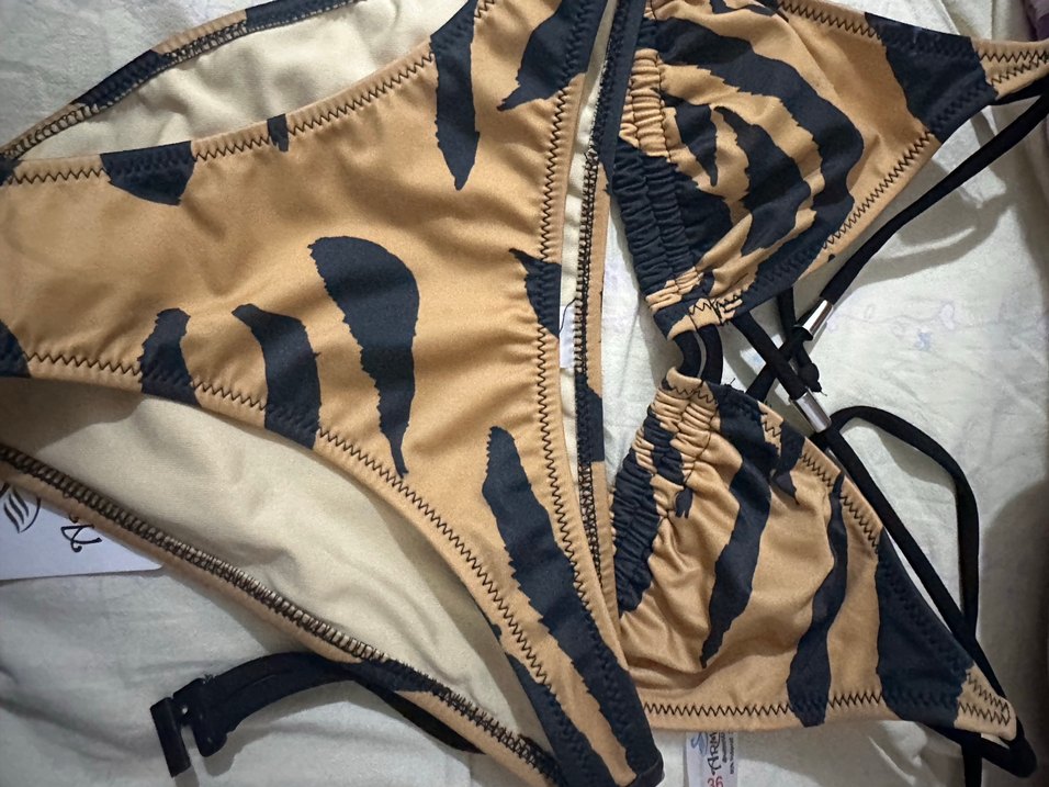 ETİKETLİ ÜRÜN KORUMA BANTLI BİKİNİ - Görsel 3