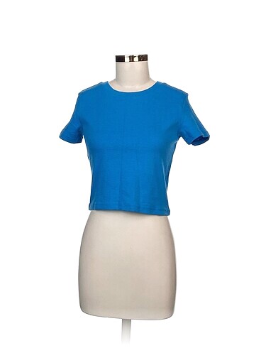 Koton T-shirt %70 İndirimli.