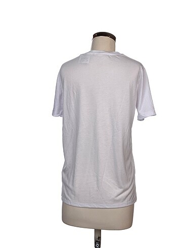 s Beden Koton T-shirt %70 İndirimli.