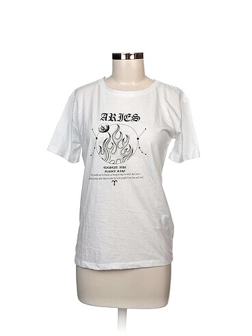 Koton T-shirt %70 İndirimli.