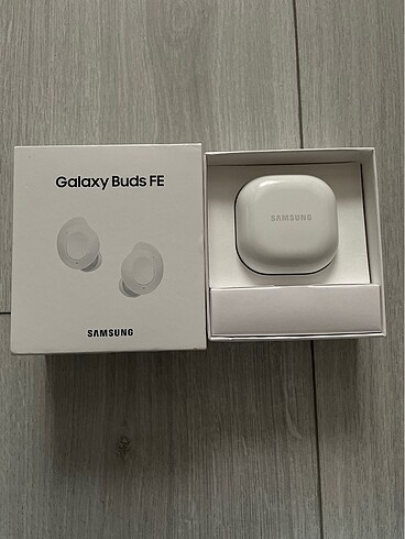 Samsung Galaxy Buds Fe kulaklık