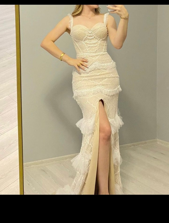 Ömür İn Marka Dantel İşlemeli Straplez Uzun Elbise - Görsel 2