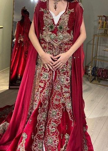 Uzun Kollu Kırmızı Straplez Hint Kına Elbisesi - Görsel 5