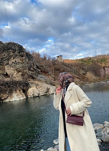 Kışlık kaban krem rengi 