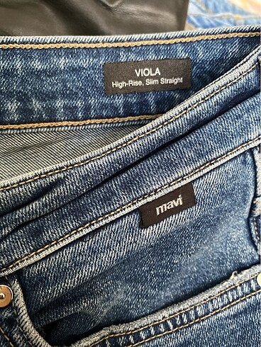 27 Beden Mavi jean