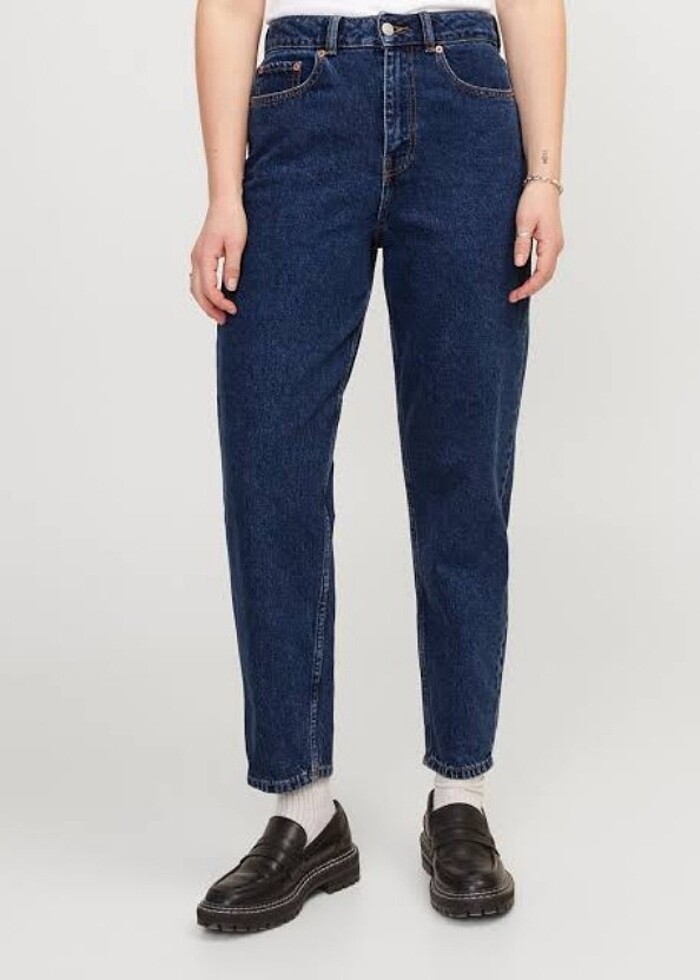 Zara koyu mavi mom jean - Görsel 1