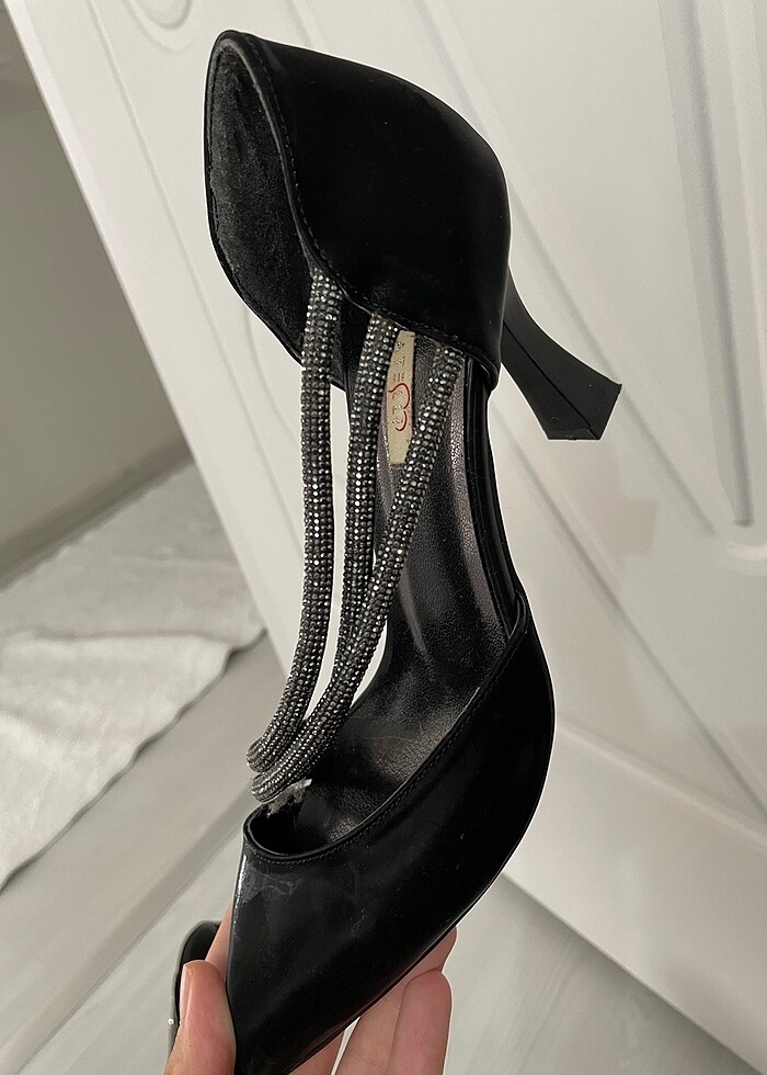 Topuklu ayakkabı - Görsel 2