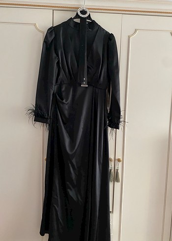 Siyah Parlak Kemerli Uzun Kadın Abiye Elbise - Görsel 4