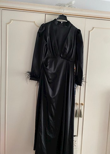 Siyah Parlak Kemerli Uzun Kadın Abiye Elbise - Görsel 3