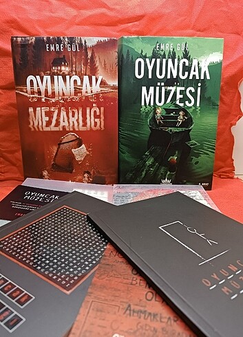Beden Renk Emre Gül Oyuncak Müzesi ve Oyuncak Mezarlığı Seti