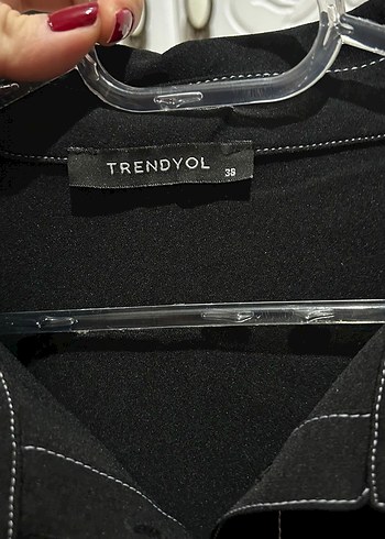 Düğmeli Siyah Uzun Kollu Kadın gömlek - Görsel 2