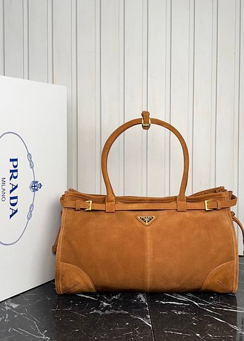  Beden Bej Süet Prada Kadın Çanta