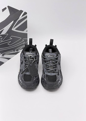 Off-White Antrasit Siyah Bagcikli Sneaker