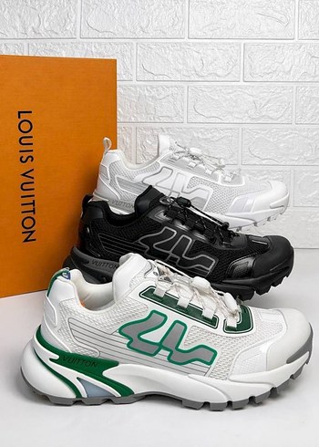 Louis Vuitton Retro Sneaker