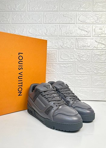 Louis Vuitton Gri Deri Sneaker