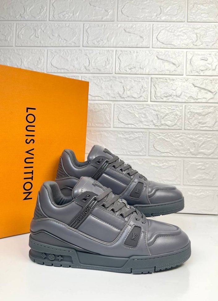 Louis Vuitton Gri Deri Sneaker — görsel 5/5