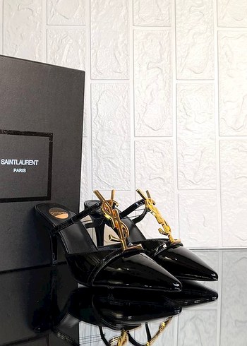 Yves Saint Laurent ürünü