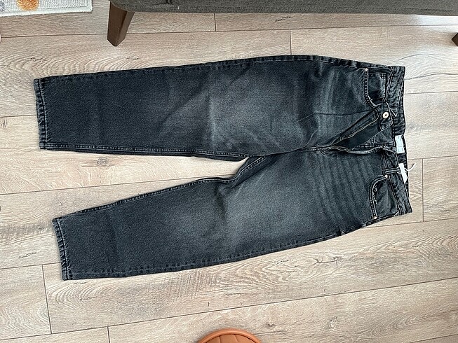 Bershka Mom Jean