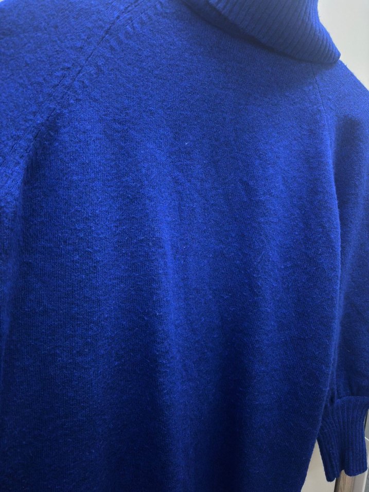 Kadın Mavi Boğazlı Triko Kazak - Görsel 2