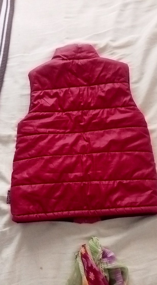 Düğmeli Erkek Çocuk Kırmızı Yelek - Görsel 2