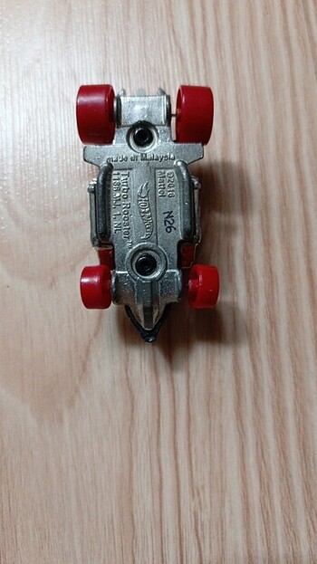  Hot wheels hasarsız
