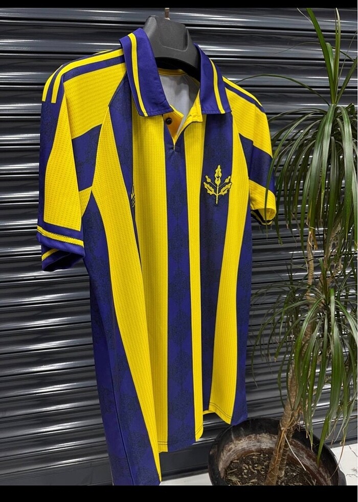 Fenerbahçe yakalı özel tasarım yoncalı model - Görsel 4