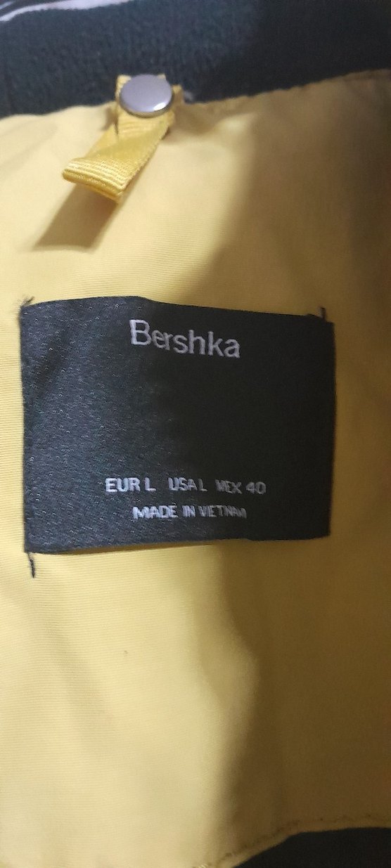 Bershka marka, L beden, kapüşonlu sarı anorak mont. - Görsel 2