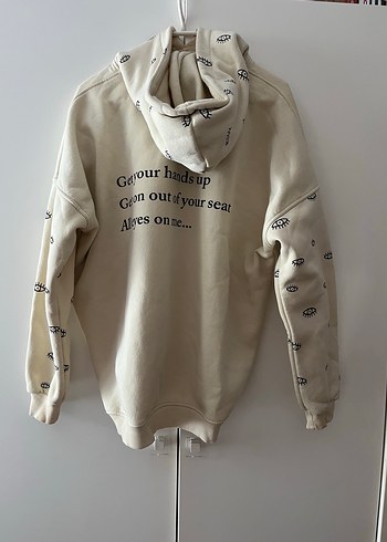 bej rengi sweatshirt