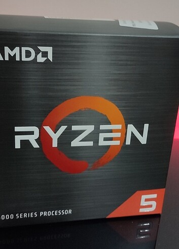 RYZEN 5 5600 Kutulu Fanlı 2 yıl garantili
