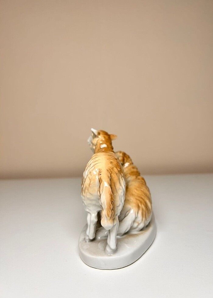 Antika Porselen Kuzu Biblo - Görsel 2