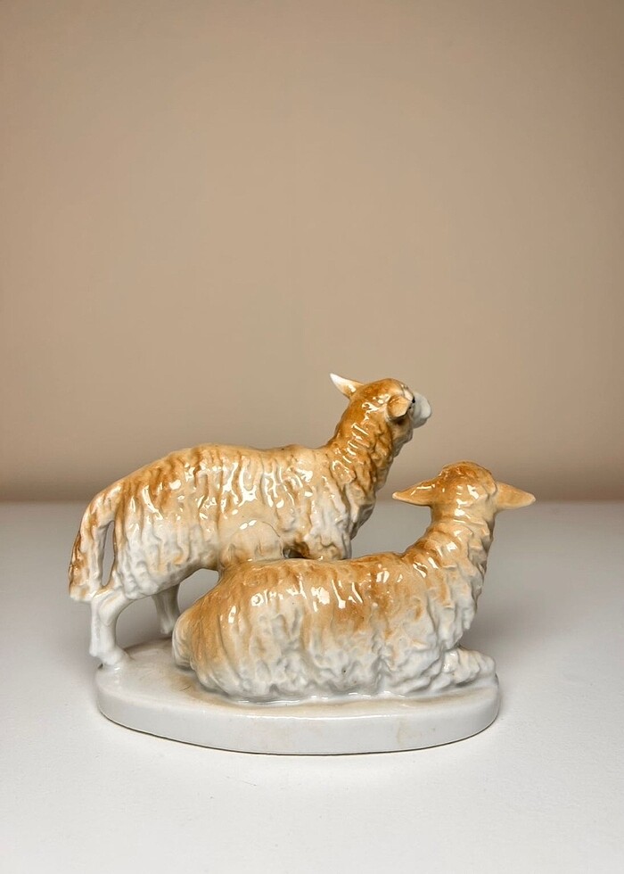 Antika Porselen Kuzu Biblo - Görsel 3