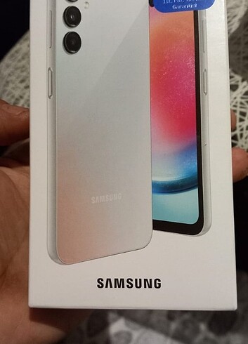 Samsung a24 8 aylik tertemiz 